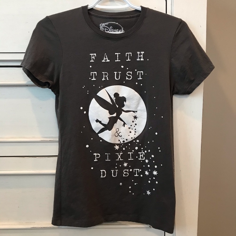 Disney Faith Trust Pixie Dust Short Sleeve Tee. Size Small.